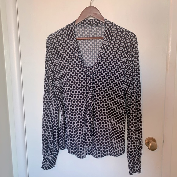 Adrianna Papell Woman’s print blouse - Picture 3 of 4